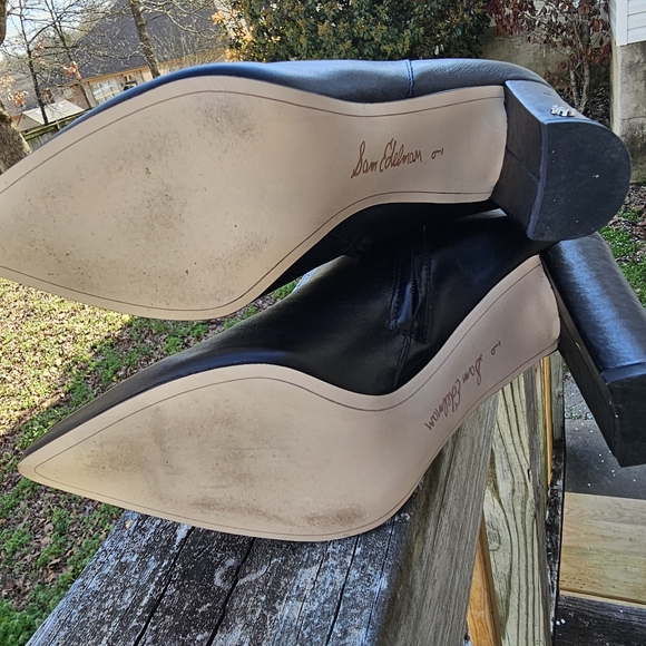 Boots - Picture 5 of 10